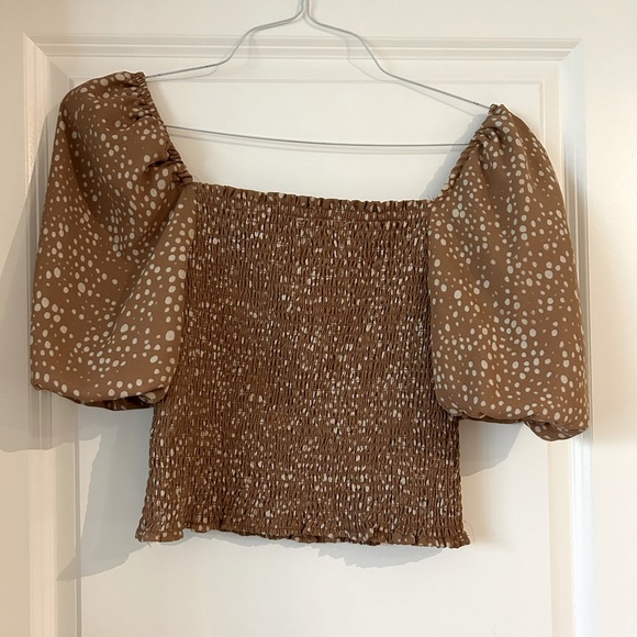 BB Dakota #1 Fawn Camel Tan Polka Dot Top Small - Picture 4 of 8